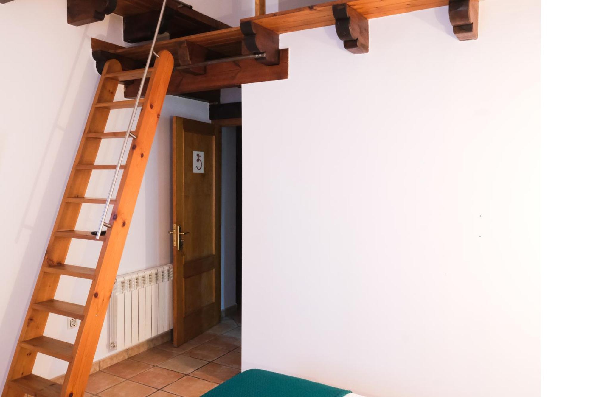 Posada La Estela De Barros Corrales De Buelna Экстерьер фото